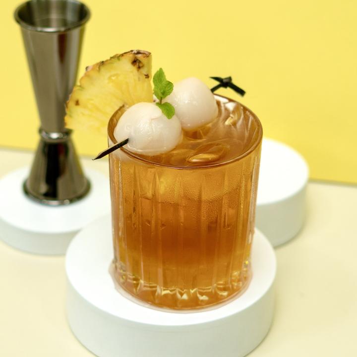 Pineapple Lychee Tea